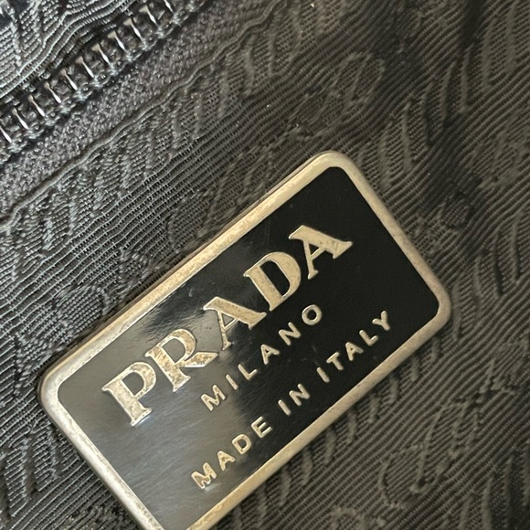 PRADA NYLON SHOULDER BAG - Picture 2 of 16